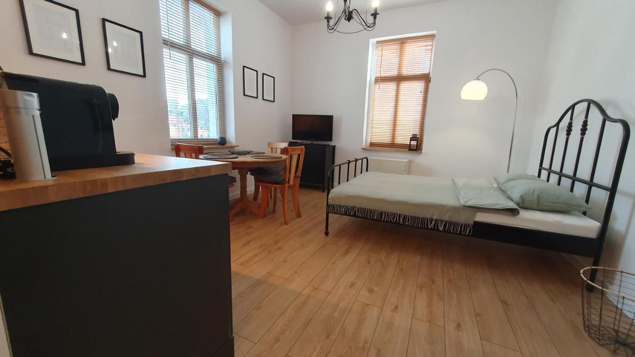 Apartament Wiezyczka Świdnica Exteriör bild